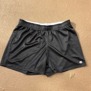 Vintage Champion Women’s Mesh basketball Short.